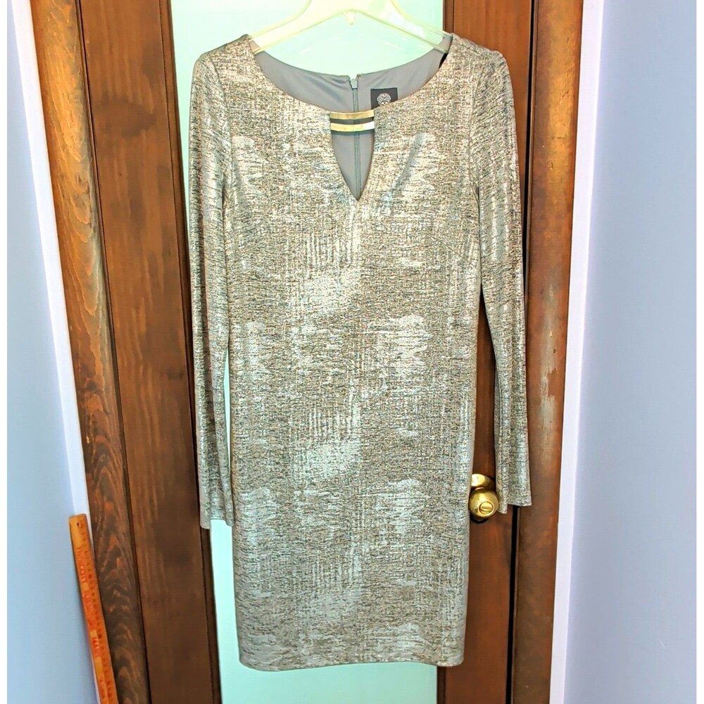 Vince Camuto Women’s Metallic Knit Sheath Dress V-Neck Long Sleeve Sz 6